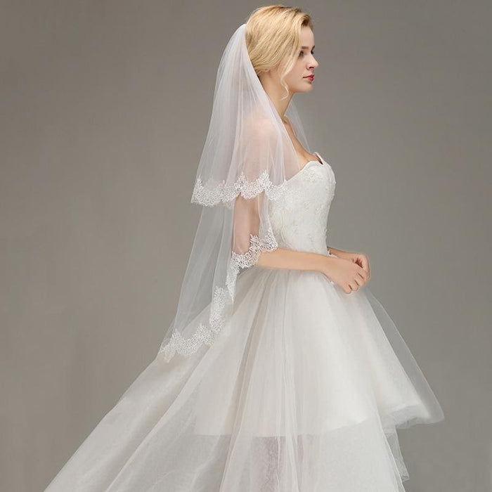 Lace Edge Short with Comb Two Layers Wedding Veils | Bridelily - wedding veils